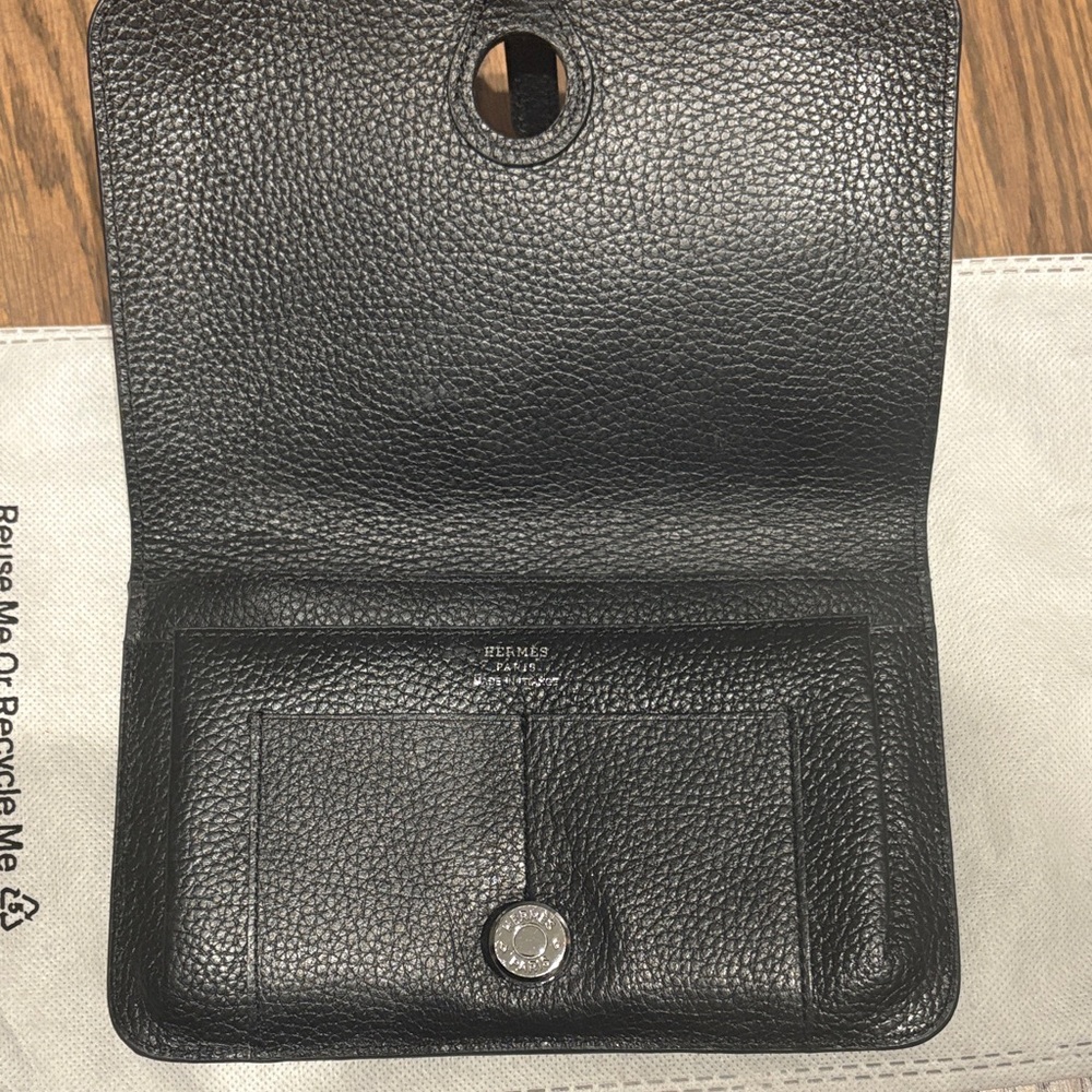 Hermes Black Pebbled Leather Clutch Wallet - Picture 2 of 8